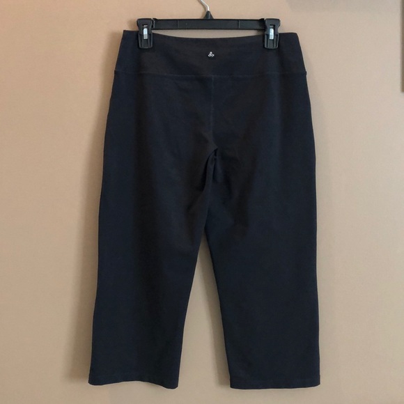 prAna Loose Fit Yoga Capris - Picture 4 of 7